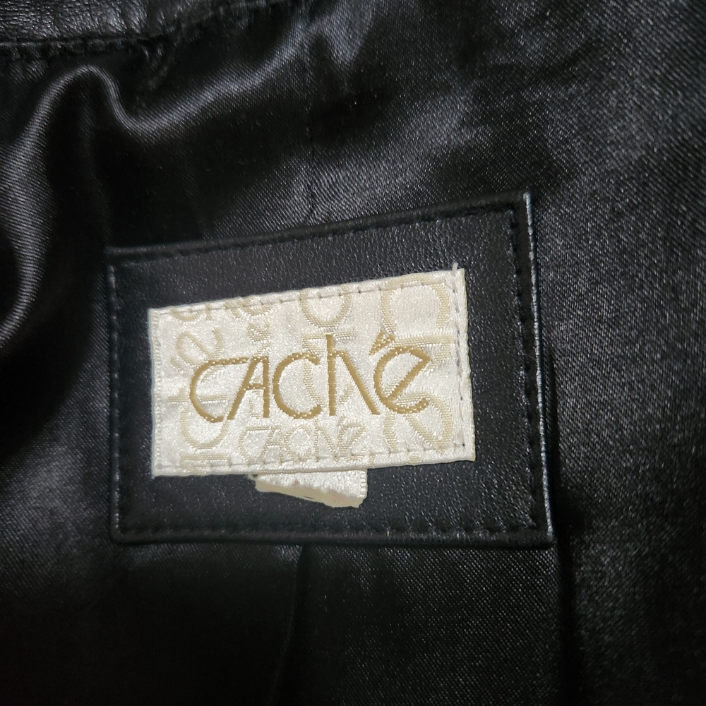 Cache Vintage Black Leather Jacket - Picture 5 of 5